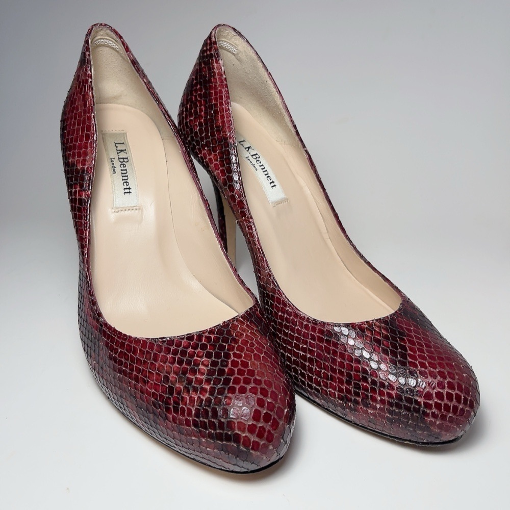 L.K. Bennett Womens 37.5 Snakeskin Maroon Heel Pump Shoes